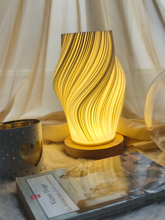 Sculpture Lumineuse / Lampe a chevet chic et moderne
